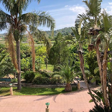 Casa Vacanze Alcantara Gaggi Bagian luar foto