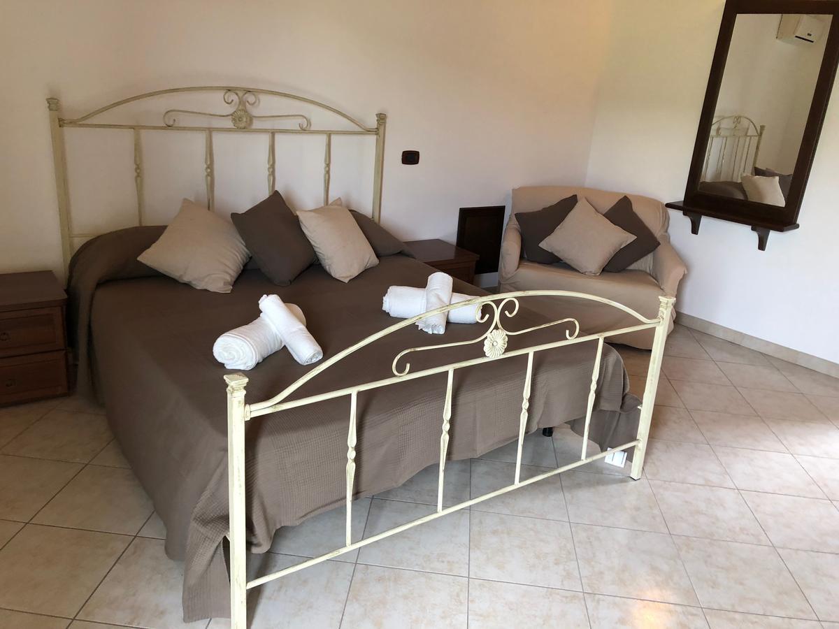 Casa Vacanze Alcantara Gaggi Bagian luar foto