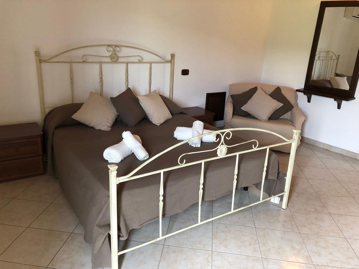 Casa Vacanze Alcantara Gaggi Bagian luar foto